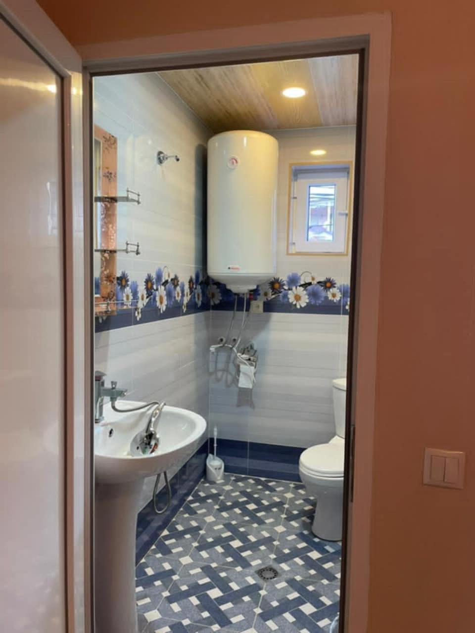 Guest House Nene Mestia Zewnętrze zdjęcie